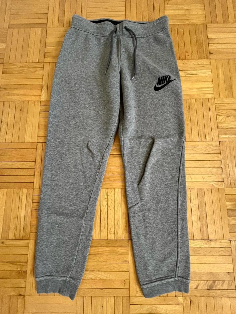 Nike Kids Gray Heather Jogger Sweatpants with Black Swoosh